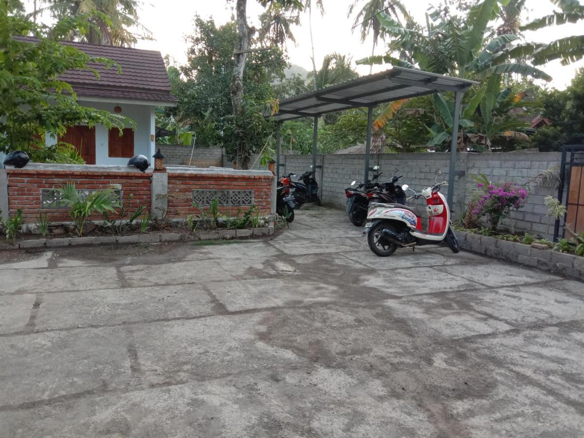 Sentul Hostel Kuta  Esterno foto