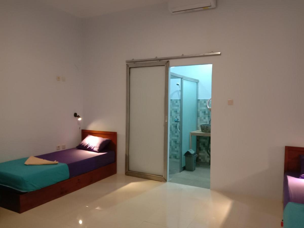 Sentul Hostel Kuta  Esterno foto
